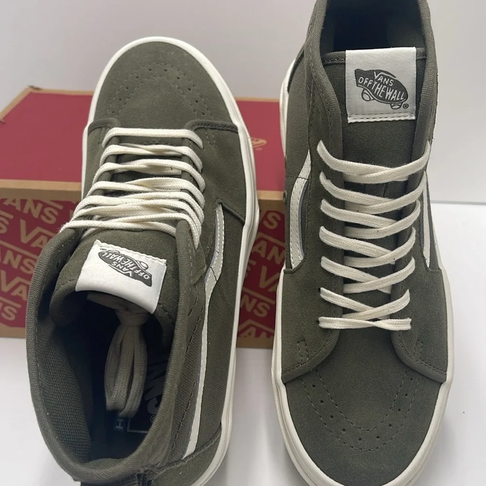 Vans WMNS Sentry Sk8-Hi Kalamata
VN0A5KY5BXV Sneakers - Picture 12 of 16